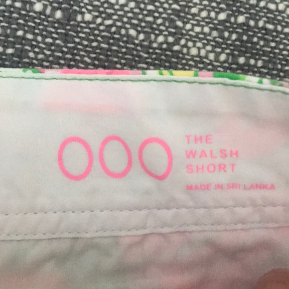 Lilly Pulitzer Walsh Shorts - Picture 3 of 4
